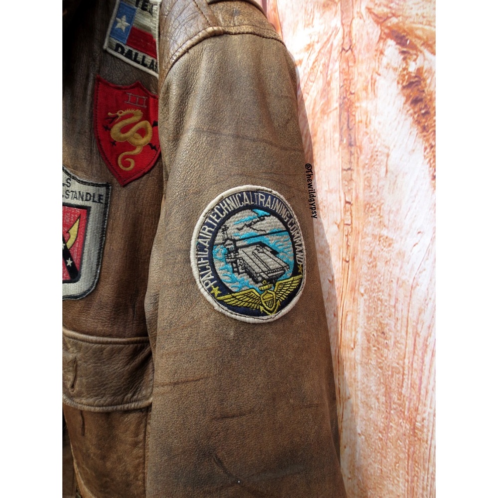 Sold 🌻 Vintage flying tigers heavy weight leather flight jacket - Picture 10 of 11